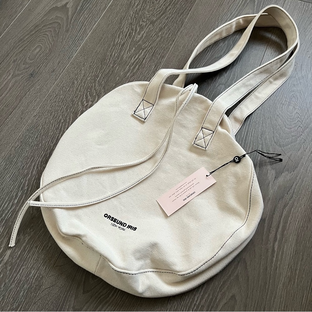 BRAND NEW Orseund Iris Canvas Circle Tote in Natural